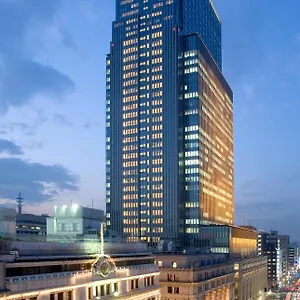 Mandarin Oriental, Hotel